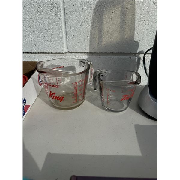 Fire king measuring cups