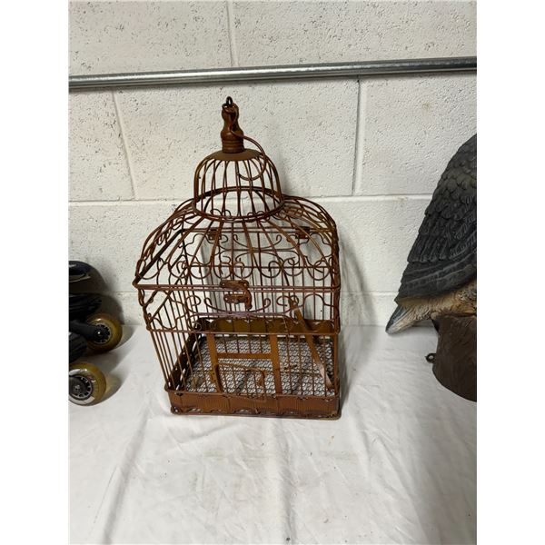 Cage decor