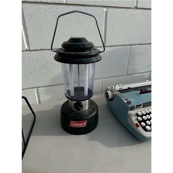Coleman lantern
