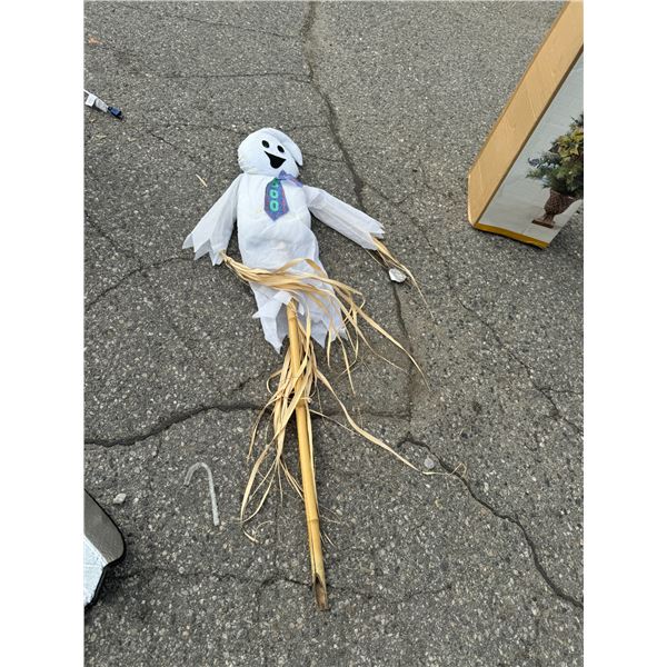 Ghost scarecrow