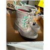 Image 1 : Northface child size 12 boots