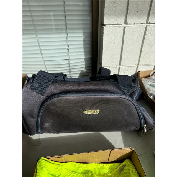 Clairborne travel bag