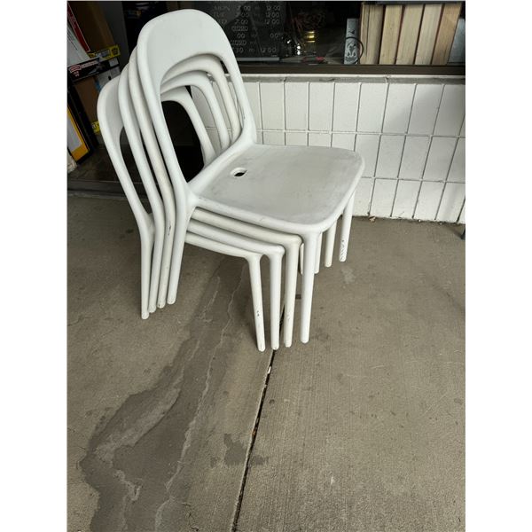 4 stacking chairs