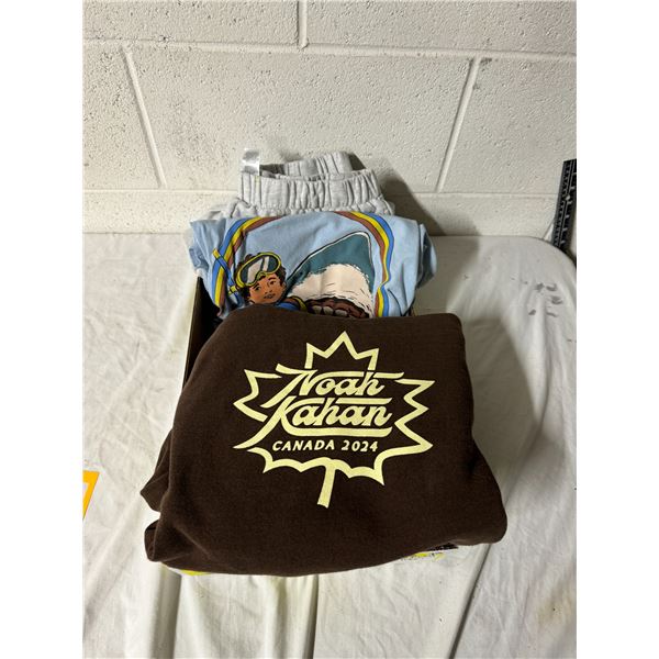 Ladies medium clothing