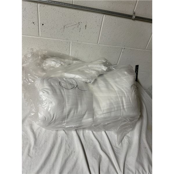 Queen size duvet