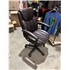 Image 2 : Office chair