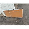 Image 1 : 2 cork boards