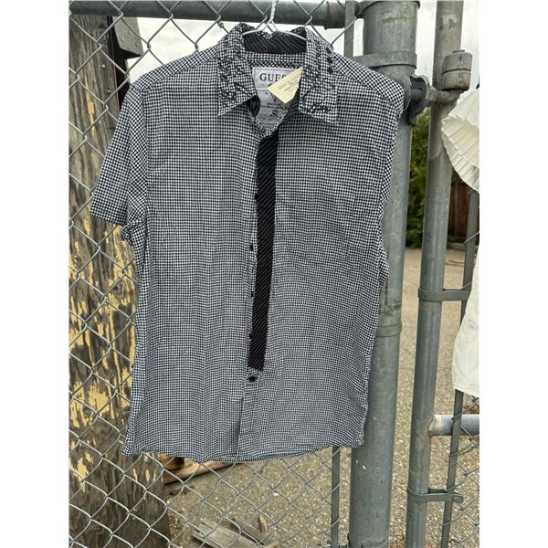 NWT guess shirt size small