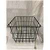 Image 1 : Wire basket with handles