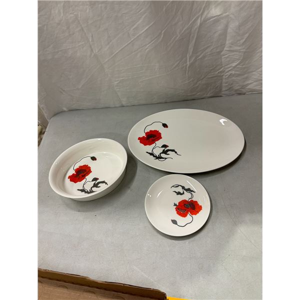 Wedgewood corn poppy bone China
