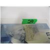 Image 3 : 3 - CANADA $5 BANK NOTES