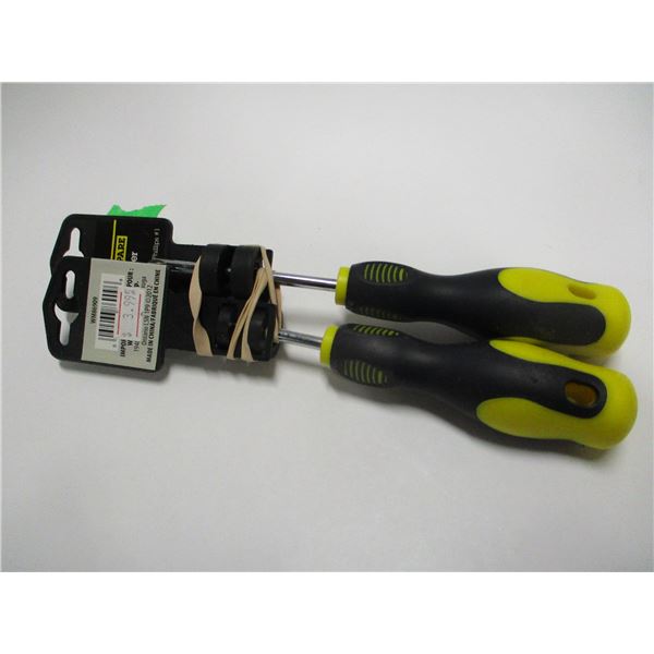STORE CLOSE-OUT (AS IS):  2 SMALL PHILLIPS SCREWDRIVERS