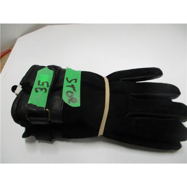 STORE CLOSE-OUT (AS IS):  LADIES BLACK LINED GLOVES (SIZE XL)