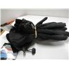 Image 1 : STORE CLOSE-OUT (AS IS):  2 PAIR BLACK THINSULATE GLOVES (SIZE 7)