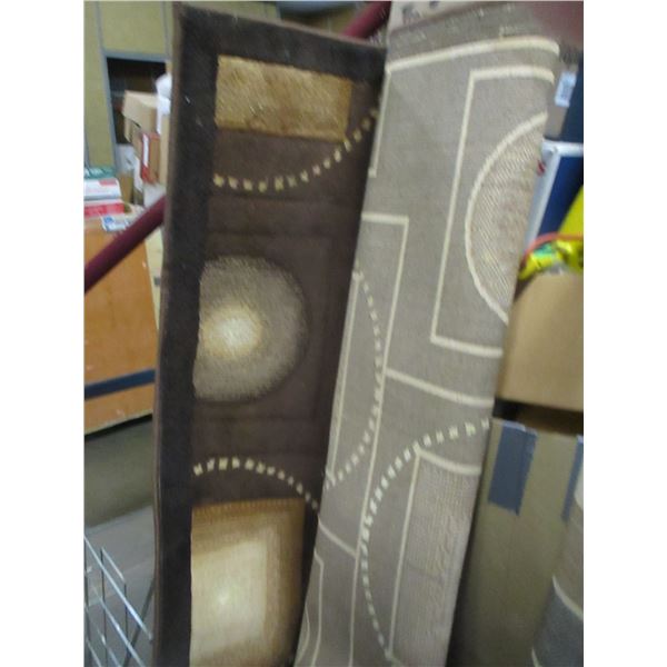 ESTATE:  APPROX. 5' X 8' DARK BROWN RUG