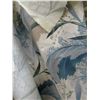 Image 1 : ESTATE:  APPROX. 5' X 50' FABRIC