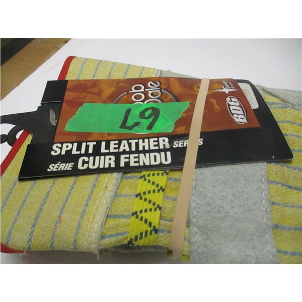 STORE CLOSE-OUT (AS IS):  2 PAIR SPLIT LEATHER GLOVES (SIZE MEDIUM)