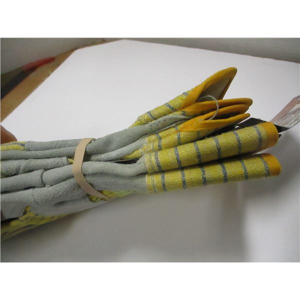 STORE CLOSE-OUT (AS IS):  2 PAIR SPLIT LEATHER GLOVES (SIZE LARGE)