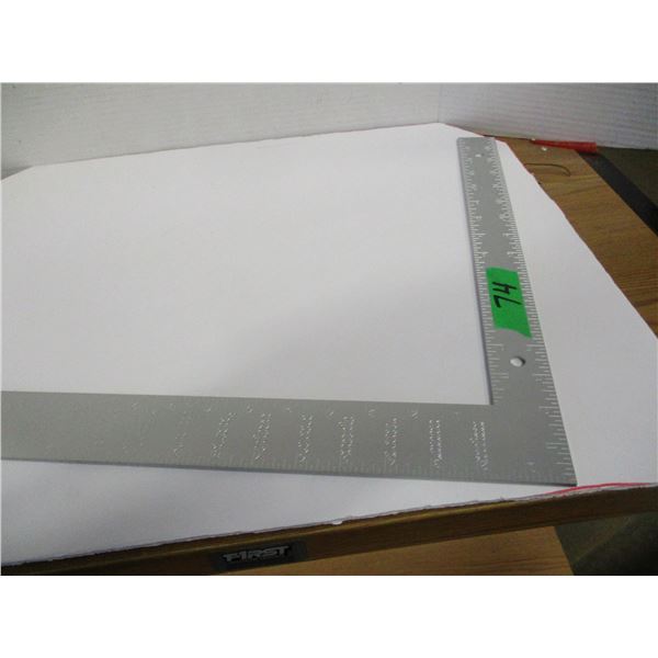 ESTATE:  ALUMINUM SQUARE