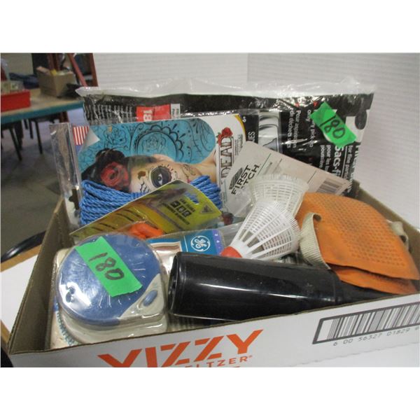 ESTATE:  FLAT C/W HARDWARE, ETC