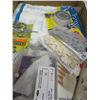 Image 2 : ESTATE:  FLAT C/W ASSORTED HARDWARE