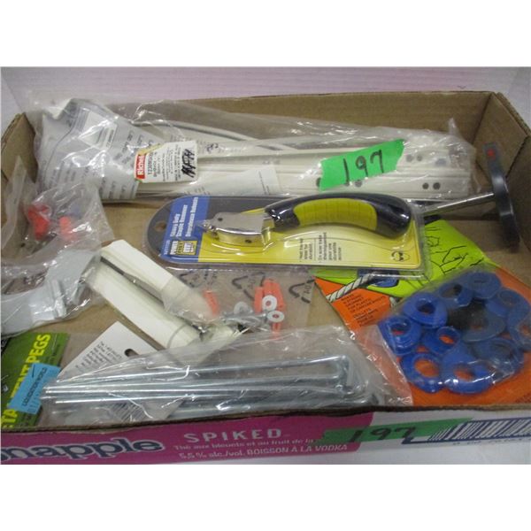 ESTATE:  BOX C/W ASSORTED HOUEWARES