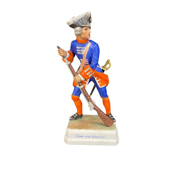 Vintage Goebel 1962 Soldat De La Garde 1757 Porcelain Figurine