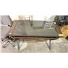 Image 2 : MODERN INLAID GLASS TOP DESK WITH PULL-OUT TRAY (SOME MINOR COSMETIC DAMAGE)