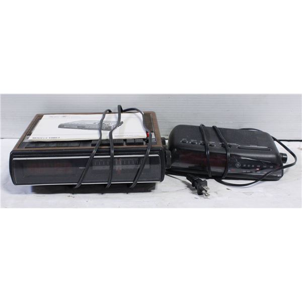 2 X CLOCK RADIOS