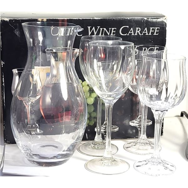 4)  IN ORIGINAL BOX, SET OF CLEAR GLASS WINE CARAF