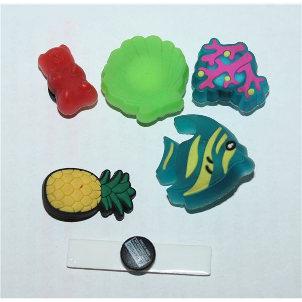 6 LIGHT UP CROC CHARMS