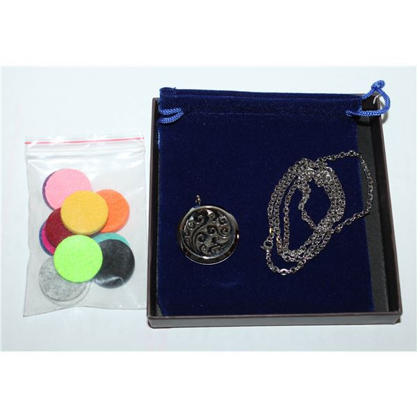 AROMA THERAPY ESSENTIAL OIL DIFFUSER NECKLACE