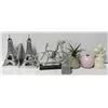 Image 1 : BOOKENDS & DECORATIVE