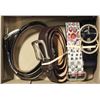 Image 1 : 4 BELTS