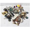 Image 1 : BAG OF ARTISTRY JEWELRY ETC