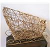 Image 1 : 25)  GOLD TONE SANTA'S SLEIGH, 9" TALL @ HIGHEST