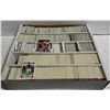 Image 1 : BOX OF ASSORTED HOCKEY AND BASEBALL CARDS