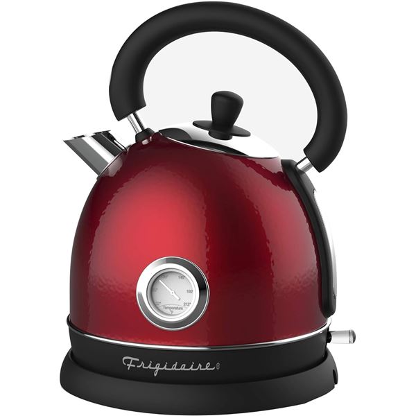 BRAND NEW FRIGIDAIRE ELECTRIC KETTLE WITH