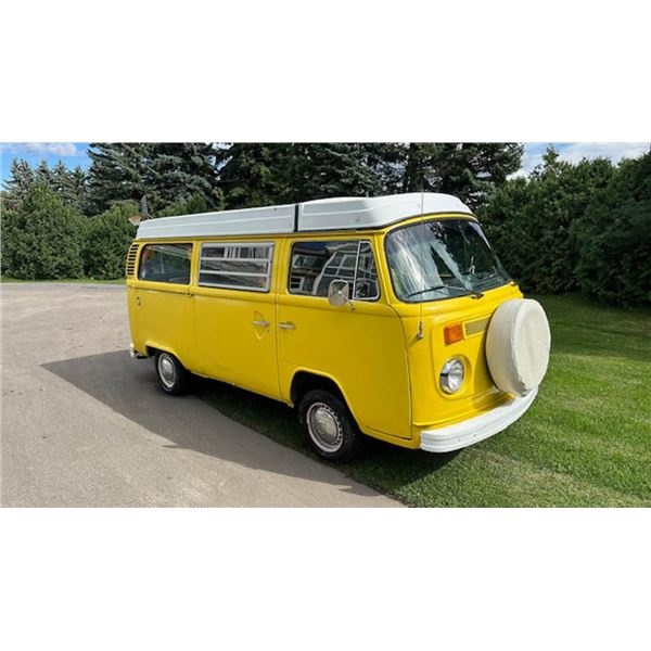 1977 VOLKSWAGON WESTFALIA CAMPER VAN W/ 48,250 KMS