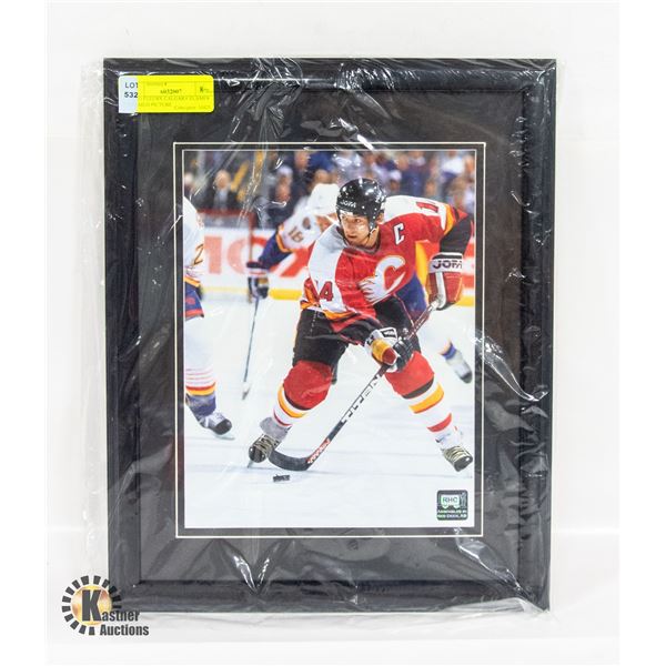 THEO FLEURY CALGARY FLAMES FRAMED PICTURE
