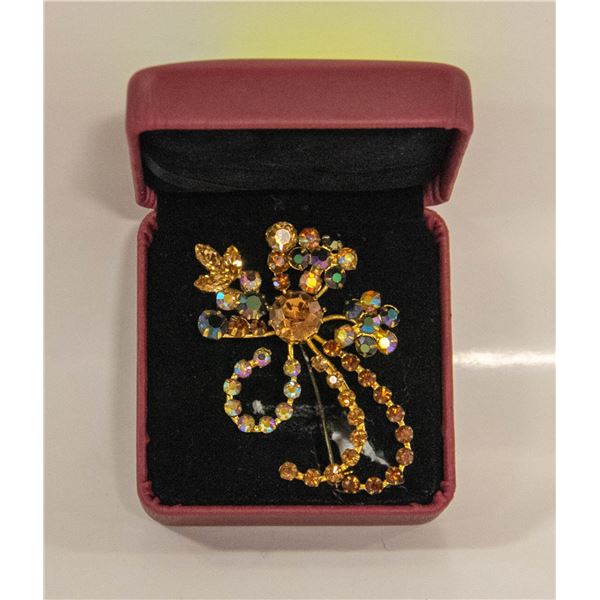 LADIES ANTIQUE RHINESTONE BROOCH