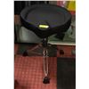 Image 1 : ASSEMBLED VANGOO DRUM THRONE / STOOL