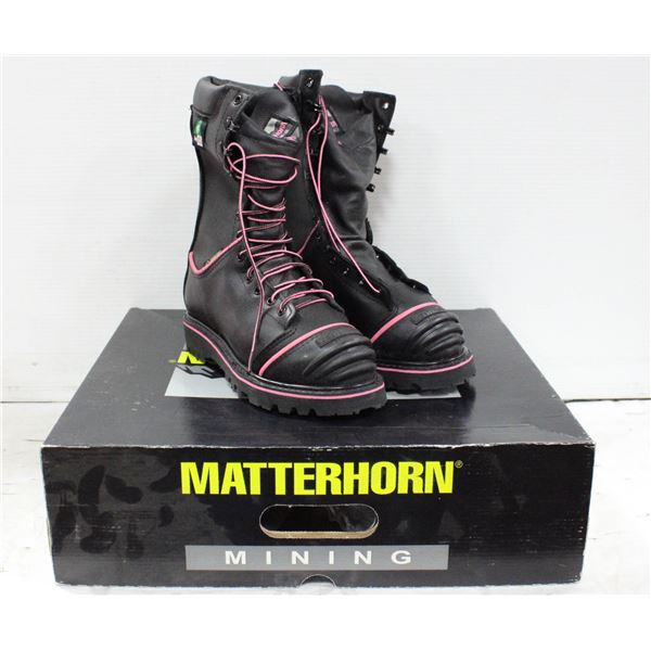 WOMEN’S SIZE 6 WORKBOOTS. NEW