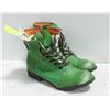 Image 1 : SIZE 7 LADIES GERMAN MADE HIKING BOOTS LINED