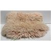 Image 1 : 100% AUSTRALIA SHEEPSKIN PINK RUG-ESTATE