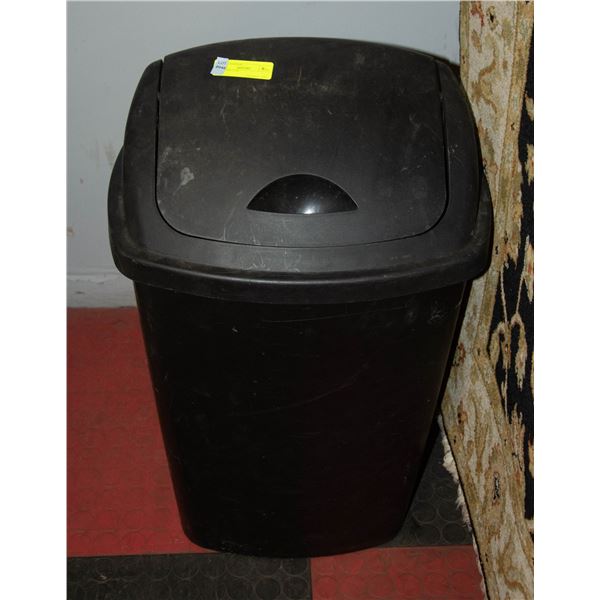 GARBAGE CAN
