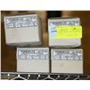 Image 1 : 4 CASES OF MOUNTED FLAP WHEELS 10/CASE 3/4" DIA