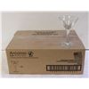Image 1 : NEW CASE WITH 12 X 3 OZ ARCOROC FULLY TEMPERED-