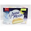 Image 1 : 3 NEW BOXES OF VACHON LUNE 1/2 MOON VANILLA CAKES