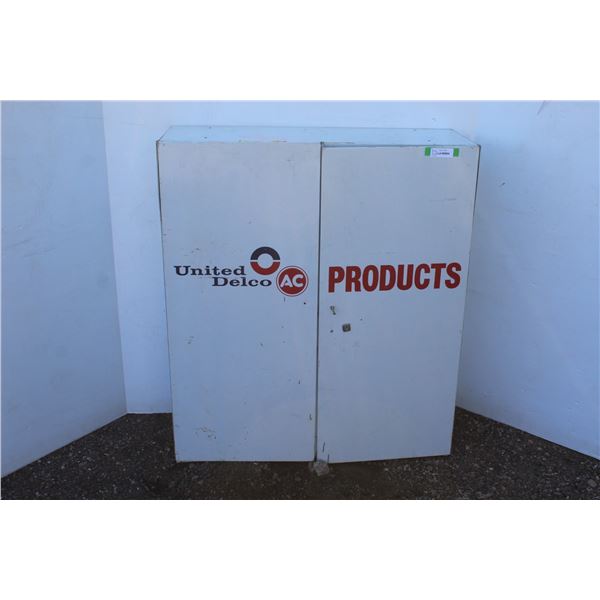 *** AC Delco Metal Storage Cabinet - Some Wear - 35" Wide x 14" Deep x 41" Tall
